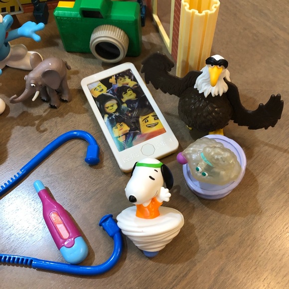 Mixed Snoopy Smurf Zombie Ninja Animal Doctor Camera Phone Toy Play Bundle Set - Picture 3 of 6